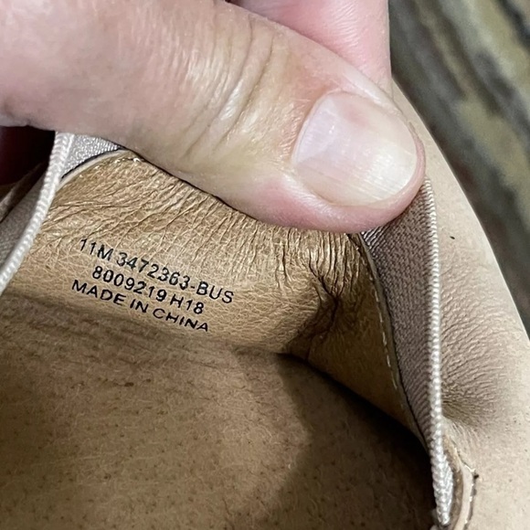 Frye Slip On Sz 11M leather Women Shoes light brown/ beige color - Picture 7 of 8